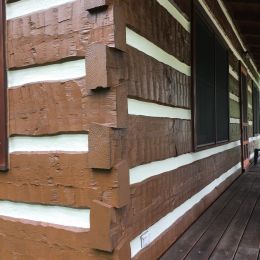 Ohio Log Home Maintenance by Scenic Pine Finishing